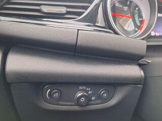 Opel Insignia 1.6 100kW
