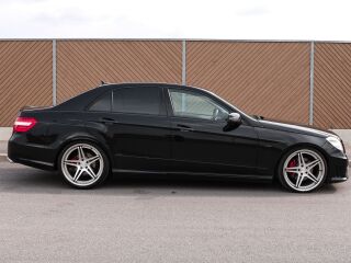 Mercedes-Benz E 350 AMG E63 3.0 170kW