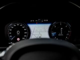Volvo XC90 2.0 165кВ