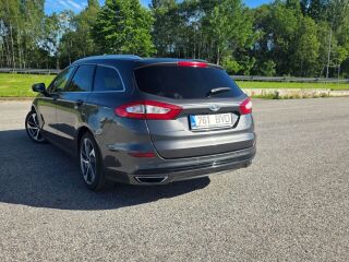 Ford Mondeo Turnier Titanium 2.0 132kW