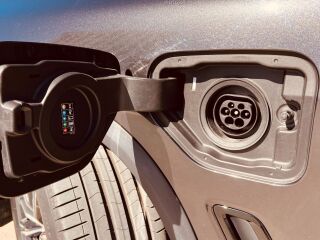 BMW X5 xDrive 45e Plug-In Hybrid 3.0 R6 210kW