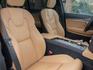 Volvo XC90 Inscription Intelli PRO Xenium Wntr Fullopt 2.0 B5 AWD KERS MHEV Kerghübriid 183kW