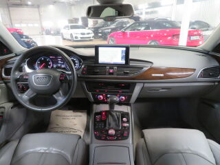 Audi A6 Limousine TDI quattro 3.0 180kW