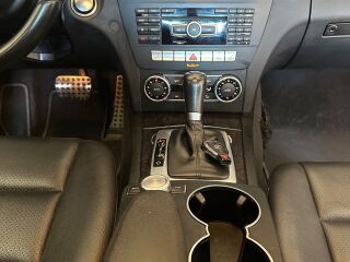 Mercedes-Benz C 350 4 Matic Sport package 3.5 V6 24V 225кВ