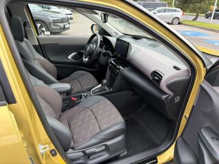 Toyota Yaris Cross STYLE AWD NOVC-HEV 1.5 68кВ