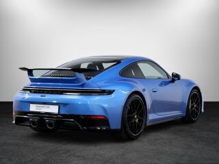 Porsche 911 Carrera 4 GTS Coupe T-Hybrid 398kW