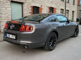 Ford Mustang 3.7 224kW