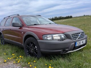 Volvo XC70 2.4 R5 147kW