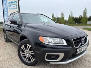 Volvo XC70 MOMENTUM AWD 4X4 2.4 R5 120кВ