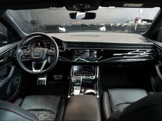 Audi RS Q8 Exclusive Black Styling 4.0 441кВ