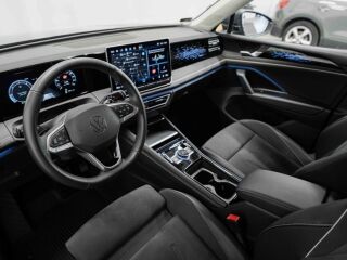 Volkswagen Tiguan Elegance 4Motion 2.0 142кВ