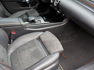 Mercedes-Benz CLA 220 4Matic Edition AMG 2.0 140kW