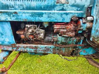 MTZ 80