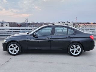 BMW 318 2.0 105kW