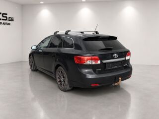 Toyota Avensis 2.2 110kW