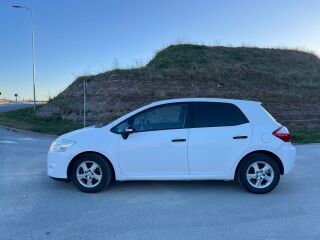 Toyota Auris 1.4 66kW
