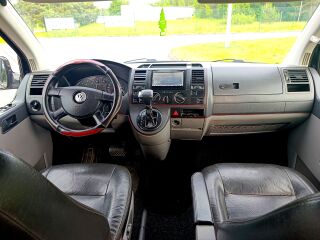 Volkswagen Transporter Long Comfort 2.5 TDI 128kW