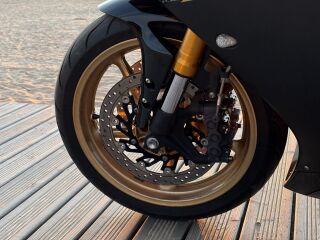 Yamaha YZF - R 1