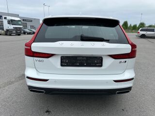 Volvo V60 Cross Country AWD B4 2.0 145kW