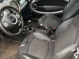 MINI Cooper 1.6 88kW