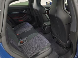 Porsche Taycan 4S 440кВ