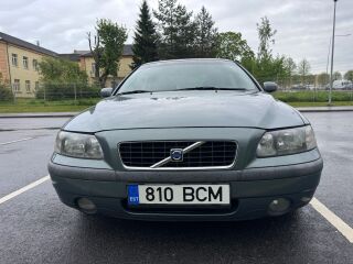 Volvo S60 2.4 120kW
