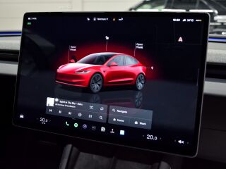 Tesla Model 3 Premium Long-range AWD 366kW