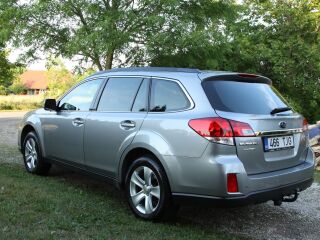 Subaru Outback 2.5 123kW