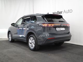 Volkswagen Tiguan Life eHybrid 1.5 TSI 110кВ