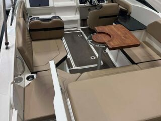 Sea Ray 230 Sun Sport 4.5 V6 MPI