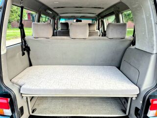 Volkswagen Multivan 2.5 75kW