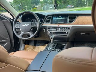 Hyundai Genesis G80 3.8 V6 232kW