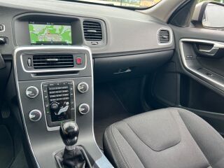 Volvo V60 2.0 Volvo D3 VIIS SILINDRIT 120kW