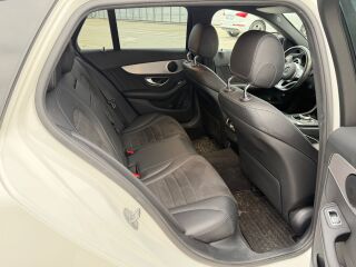 Mercedes-Benz C 220 AMG sport / Night Package 4matic 2.0 143kW