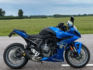 Suzuki GSX8R 61кВ