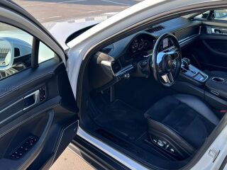 Porsche Panamera GTS 4.0 338кВ