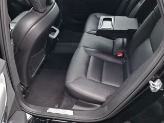 Volvo V90 Momentum PRO 2.0 140кВ