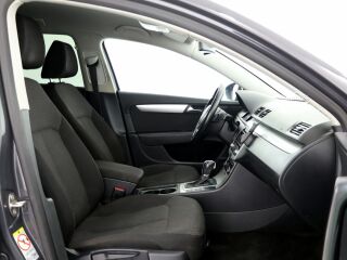 Volkswagen Passat Comfortline ATM 2.0 TDI 103кВ