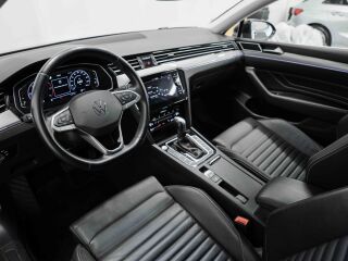 Volkswagen Passat Business 2.0 147кВ