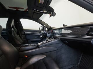 Porsche Panamera 4S 324kW