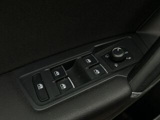 Volkswagen Tiguan Allspace 4Motion R-Line 7 2.0 TDI 140кВ