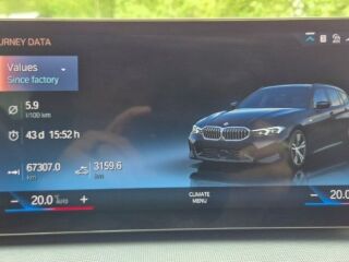 BMW 320 XDRIVE Touring M-Sportpakett MHEV LCI 2.0 140kW