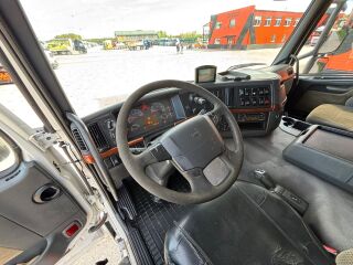 Volvo FM 400 6x2*4 294kW