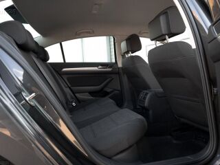 Volkswagen Passat 1.5 110kW