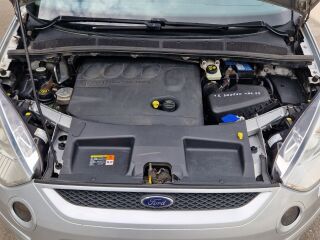 Ford S-MAX 2.0 103kW