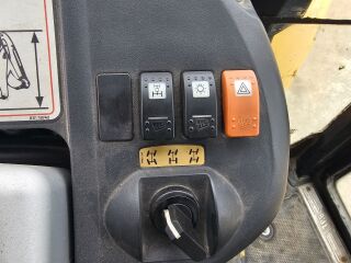 JCB 4CX-4WS 74kW