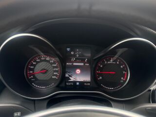 Mercedes-Benz C 63 AMG S 4.0 V8 Biturbo 375kW