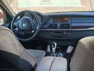 BMW X6 DRIVE 50i 4.4 V8 300kW