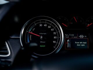 Peugeot 508 RXH Hybrid4 2.0 120кВ