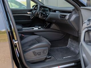 Audi e-tron 55 S-Line Quattro 300kw 300kW